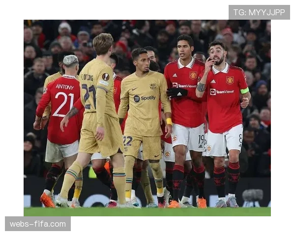 战术复盘：滕哈格的临场调整如何帮助曼联实现逆转